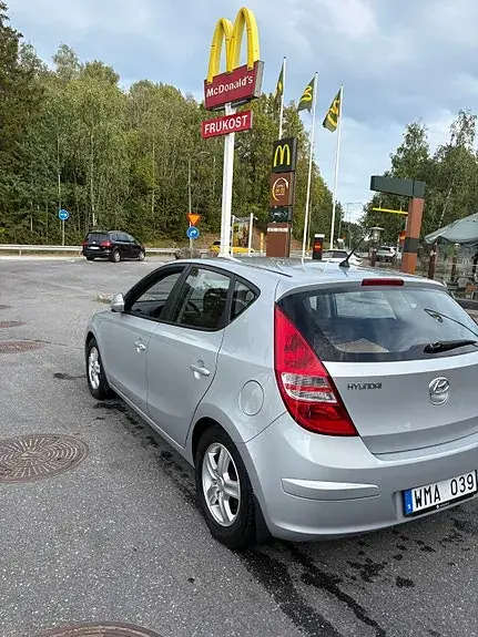 Hyundai I30 2010 photo 3