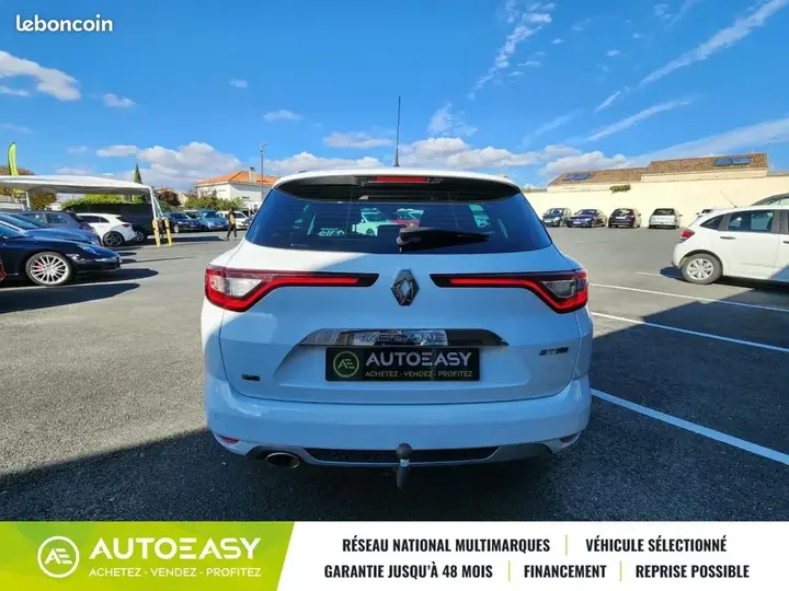 Renault Megane 2018 photo 4