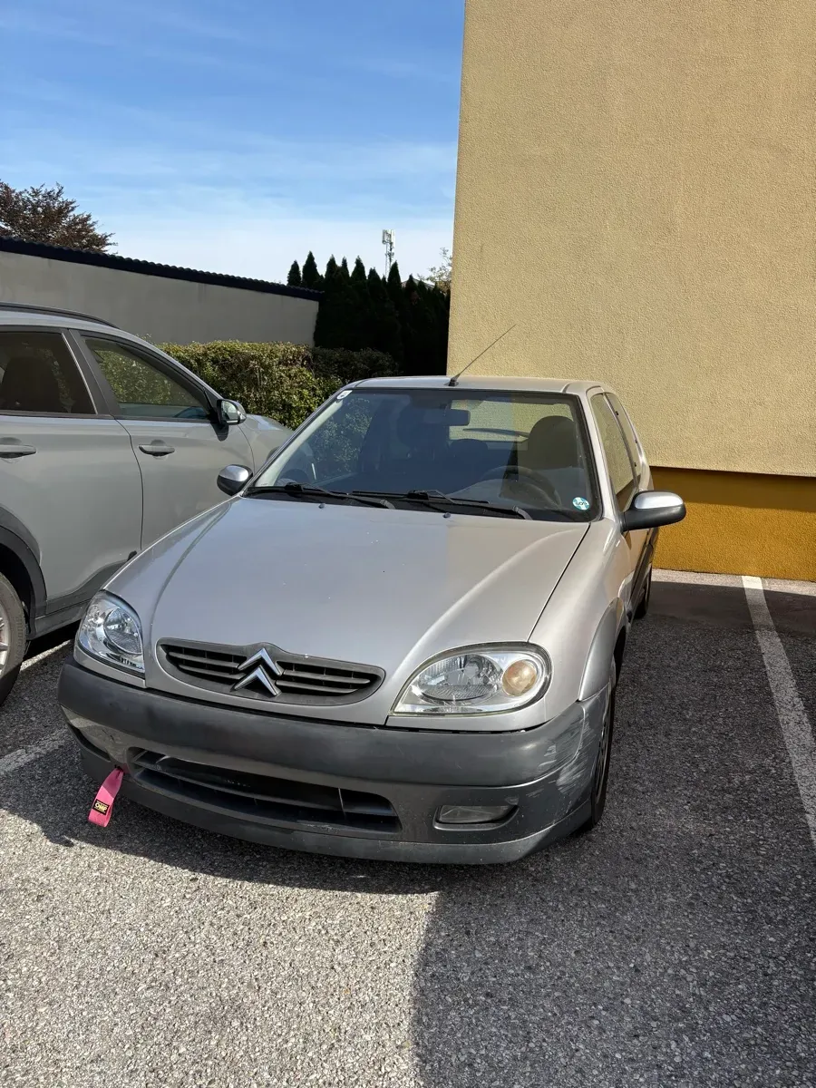 Citroen Saxo 2000 photo 2