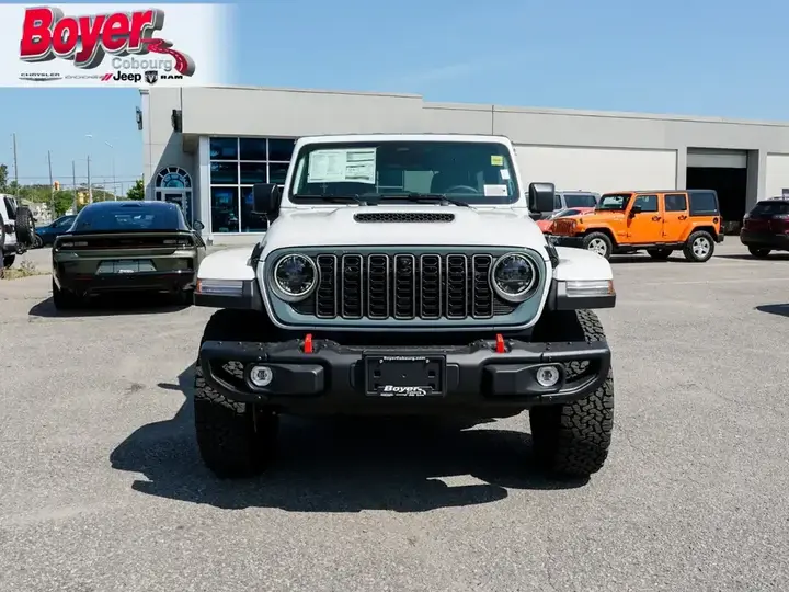 Jeep Wrangler 2026 photo 2
