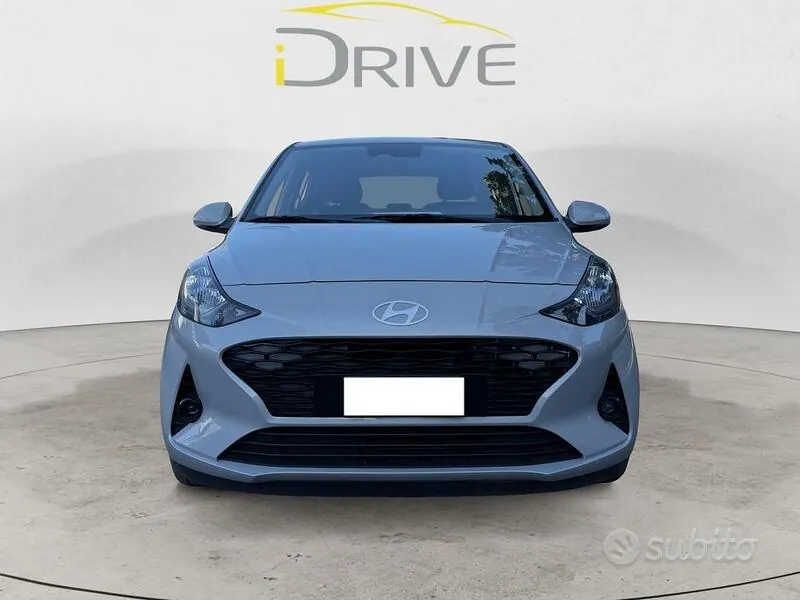 Hyundai I10 2023 photo 2