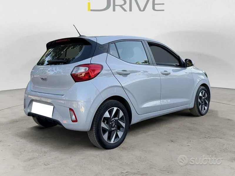 Hyundai I10 2023 photo 4