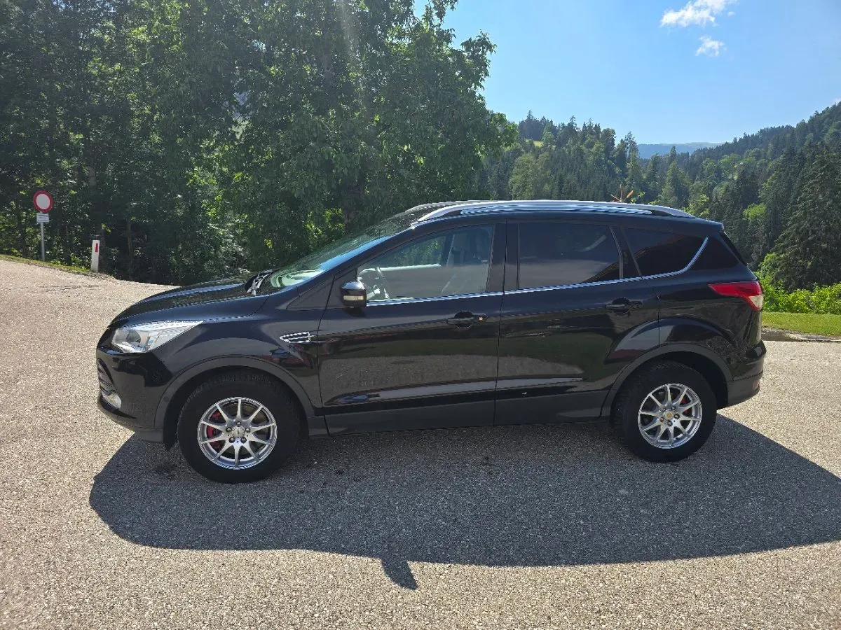 Ford Kuga 2013 photo 3