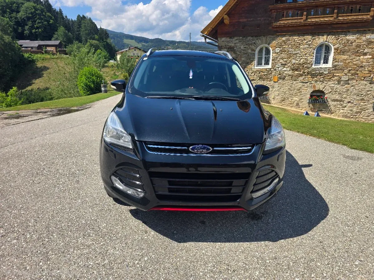 Ford Kuga 2013 photo 2