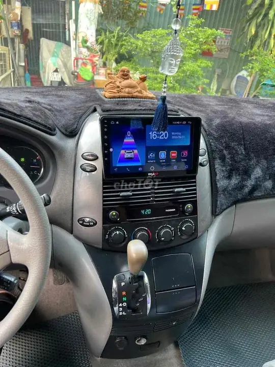 Toyota Sienna 2009 photo 3