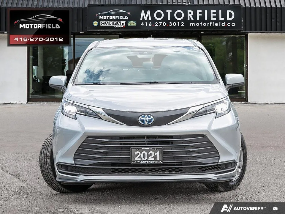 Toyota Sienna 2021 photo 2