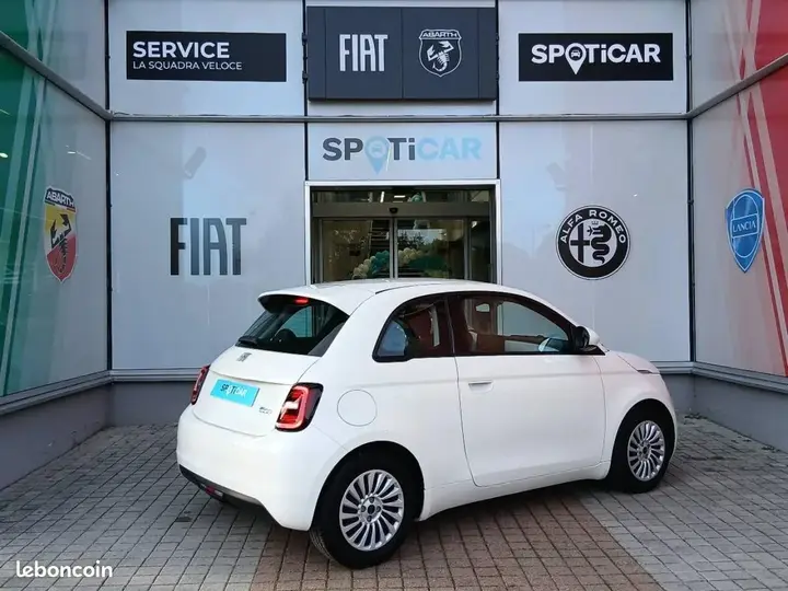 Fiat 500 2023 photo 4