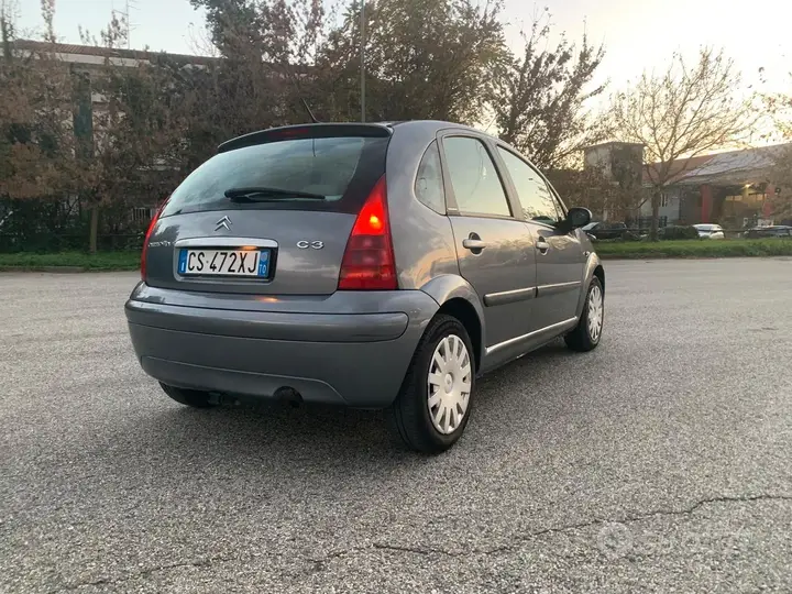 Citroen C3 2005 photo 2