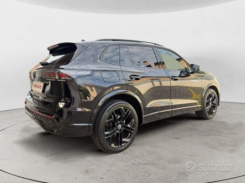 Volkswagen Tiguan 2024 photo 5