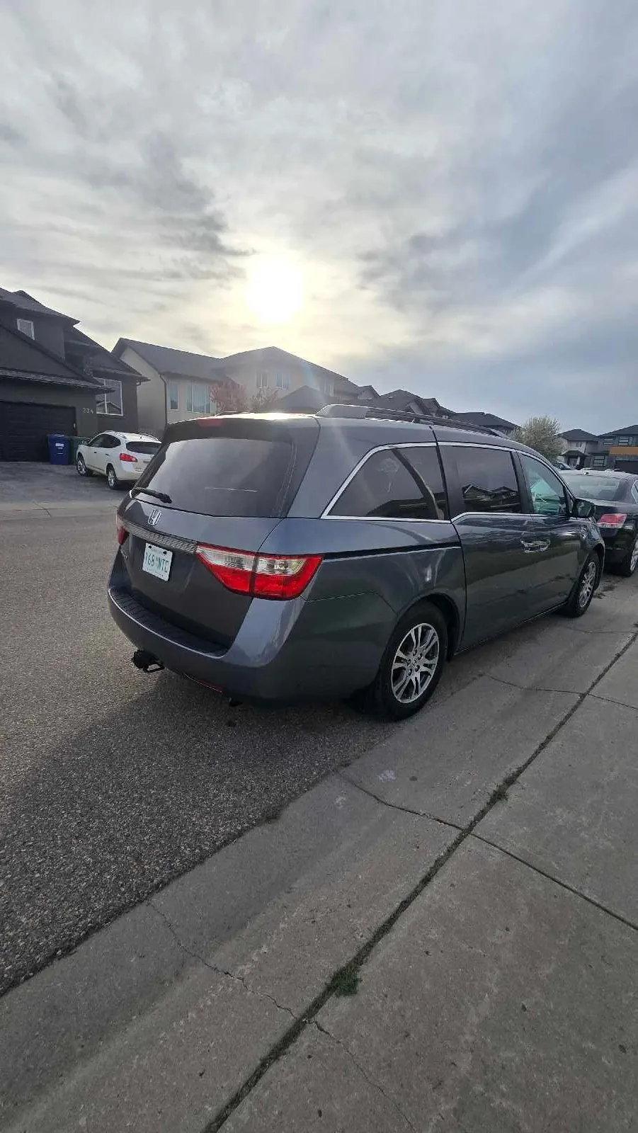 Honda Odyssey 2011 photo 3