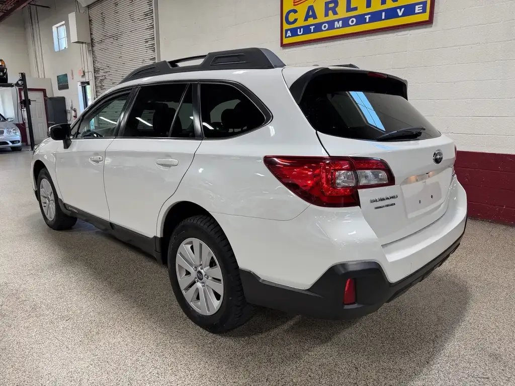 Subaru Outback 2019 photo 3