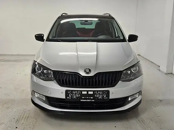 Skoda Fabia 2017 photo 2