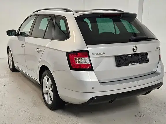 Skoda Fabia 2017 photo 5