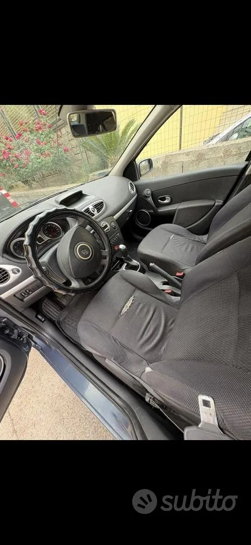 Renault Clio 2014 photo 3