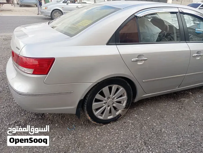 Hyundai Sonata 2008 photo 2