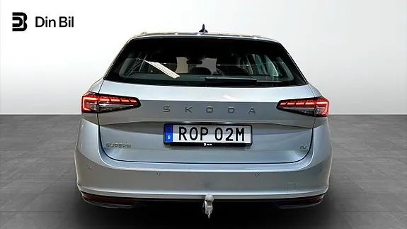 Skoda Superb 2025 photo 5