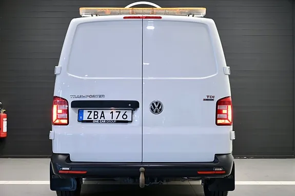 Volkswagen Transporter 2018 photo 5