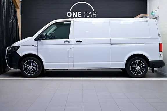 Volkswagen Transporter 2018 photo 3