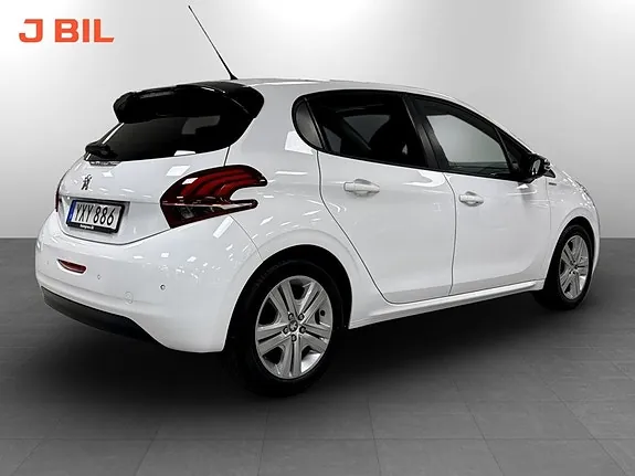 Peugeot 208 2017 photo 3