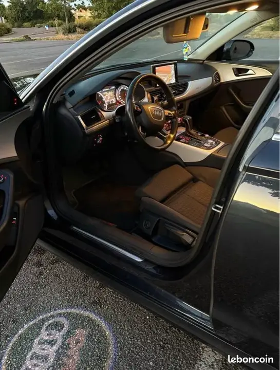 Audi A6 2015 photo 2