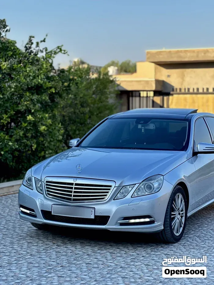 Mercedes-Benz E-Class 2012 photo 3