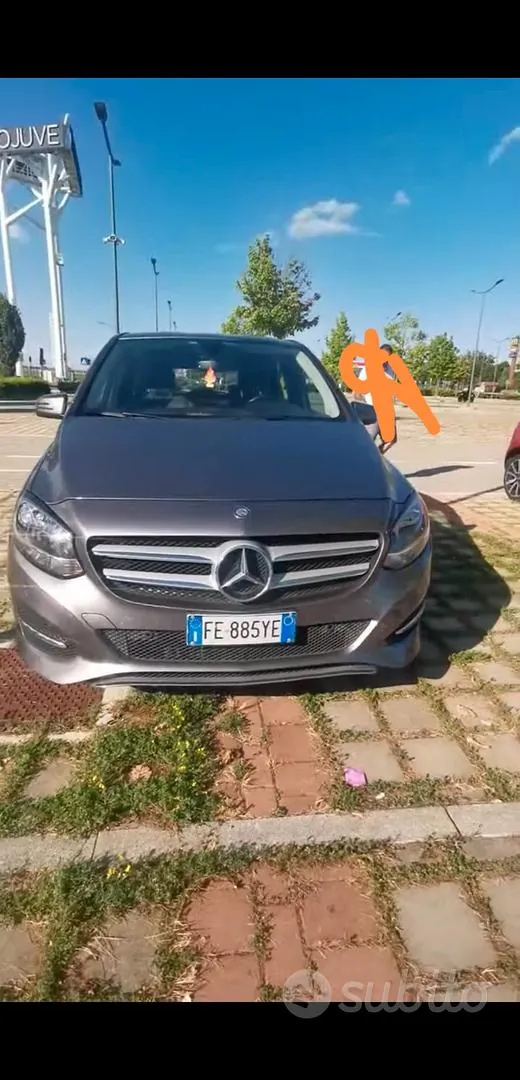 Mercedes-Benz B200