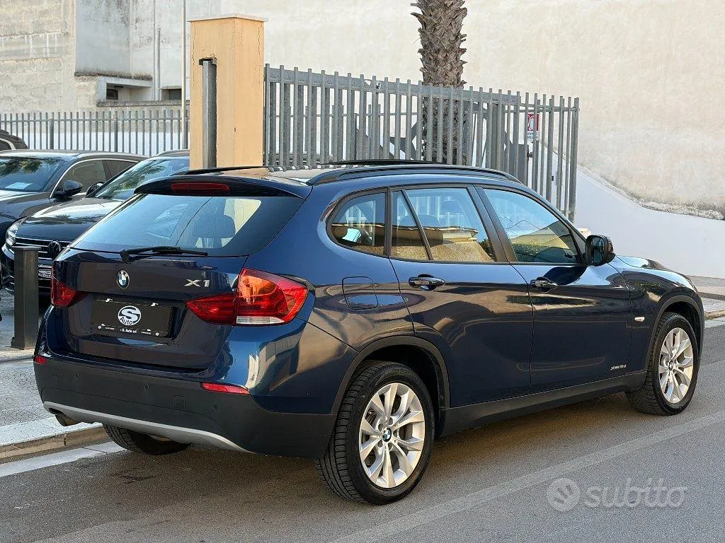 BMW X1 2012 photo 3
