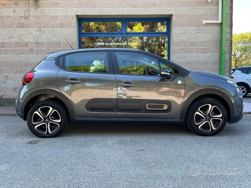 Citroen C3 2023 photo 2