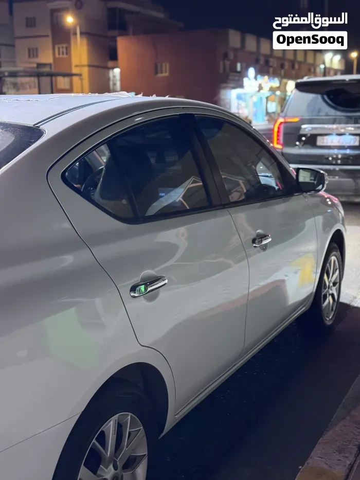Nissan Sunny 2025 photo 2