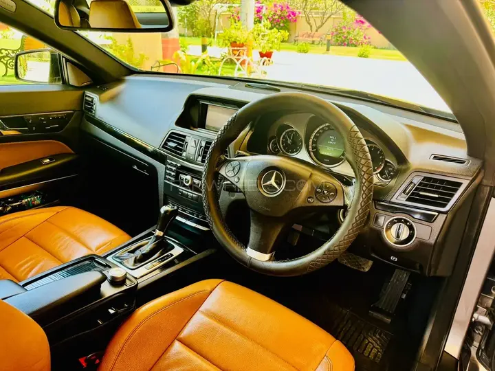 Mercedes-Benz E-Class Coupe