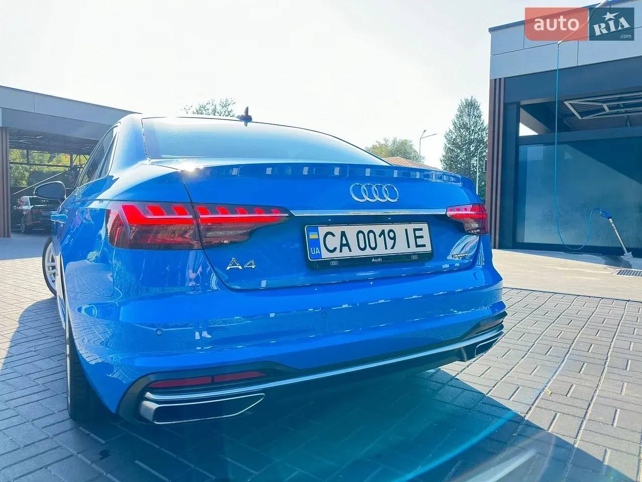 Audi A4 2022 photo 3