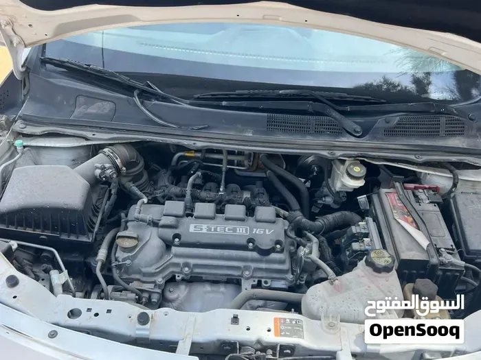 Chevrolet Cobalt 2018 photo 2