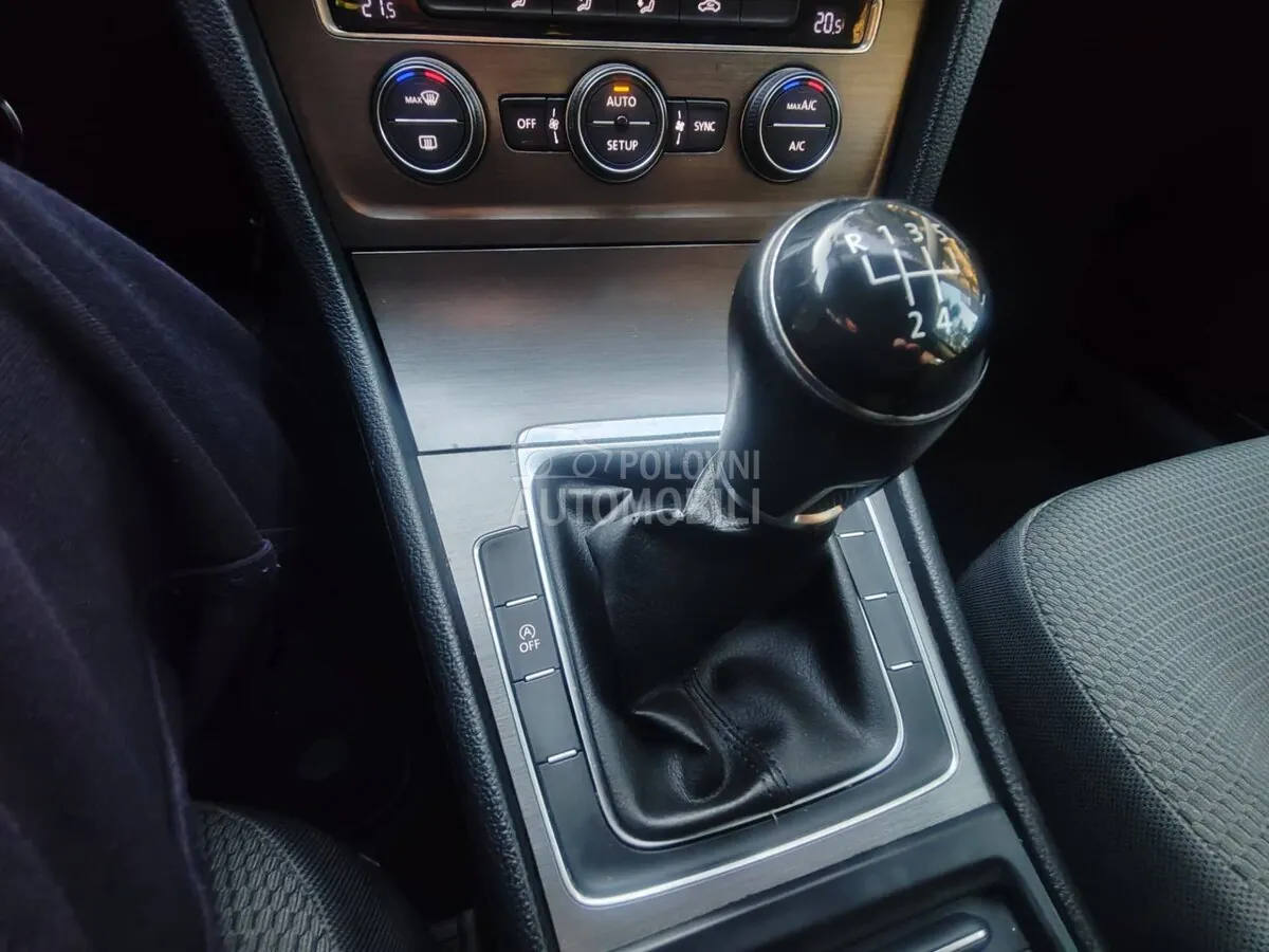 Volkswagen Golf 7 2012 photo 4