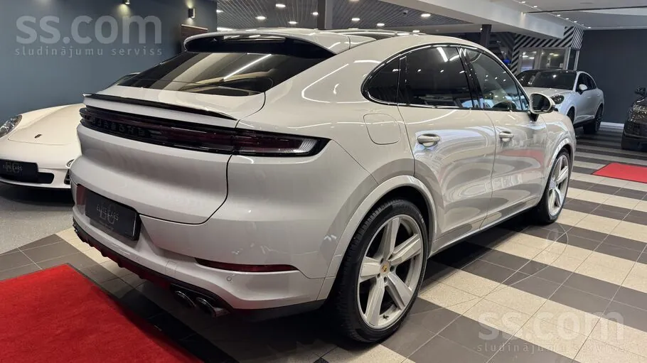 Porsche Cayenne 2023 photo 5
