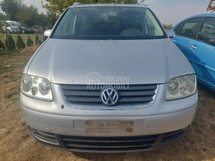 Volkswagen Touran 2005 photo 3