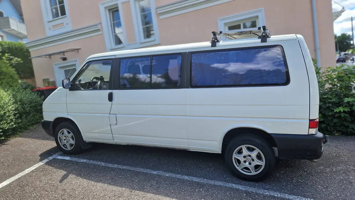 Volkswagen T4 2000 photo 3