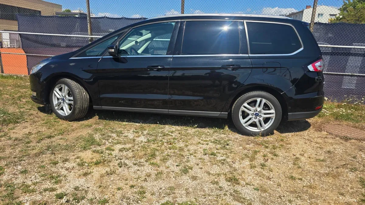 Ford Galaxy 2019 photo 3