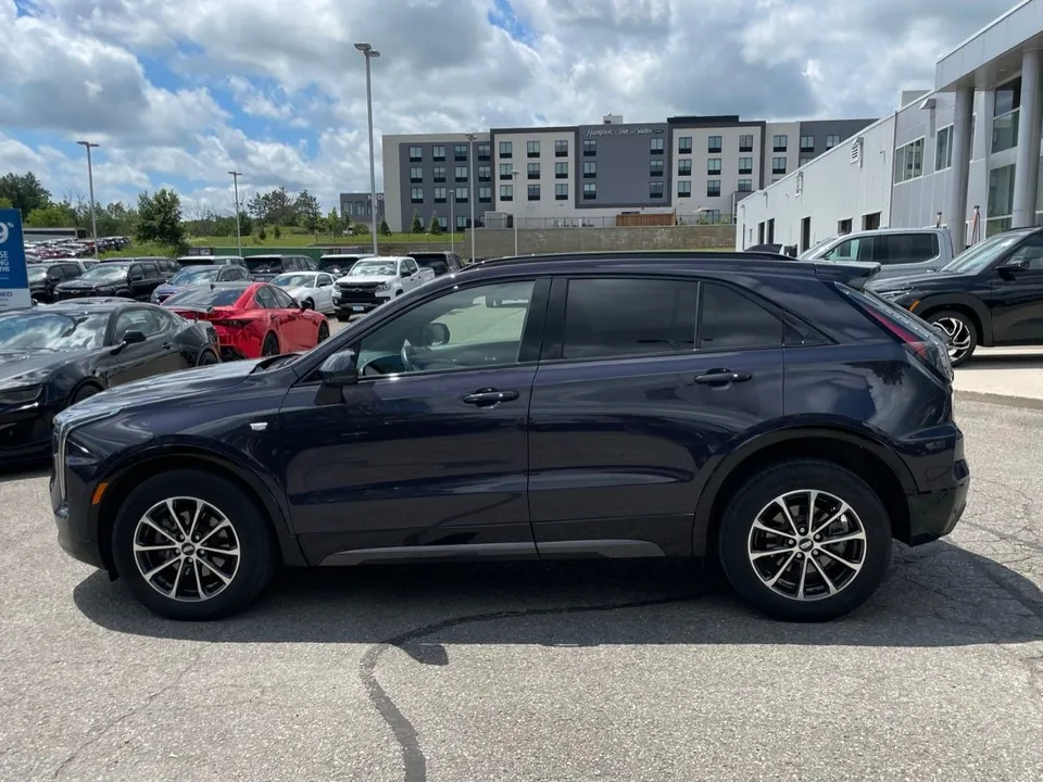 Cadillac Xt4 2024 photo 2