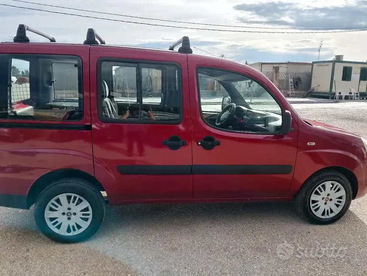 Fiat Doblo 2007 photo 2