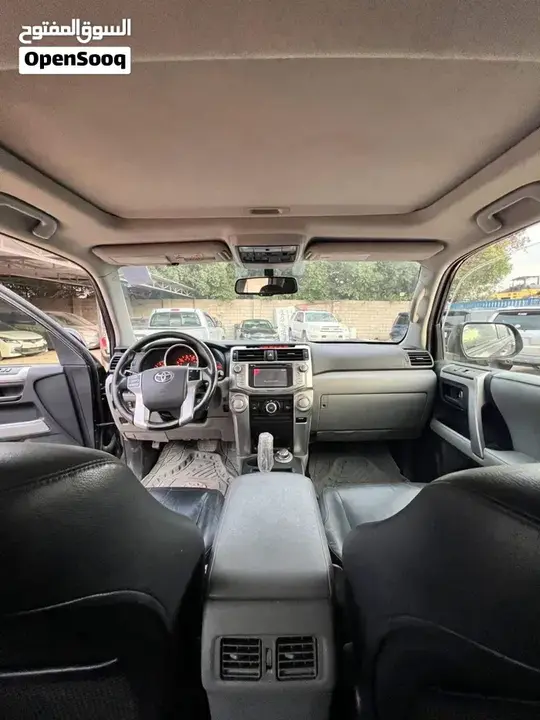 Toyota 4 Runner 2013 photo 2