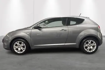Alfa Romeo Mito 2010 photo 3