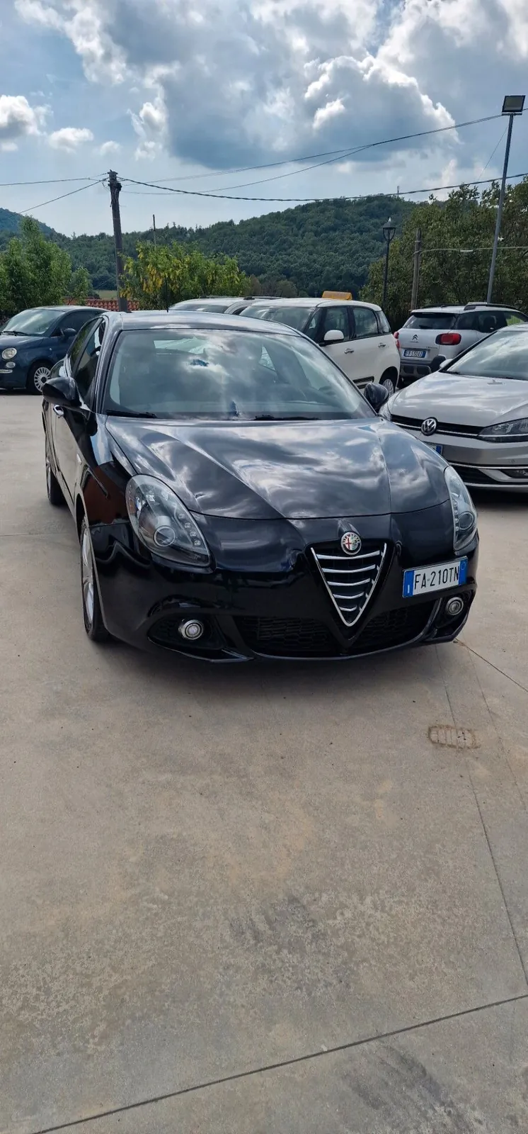 Alfa Romeo Giulietta 2015 photo 2