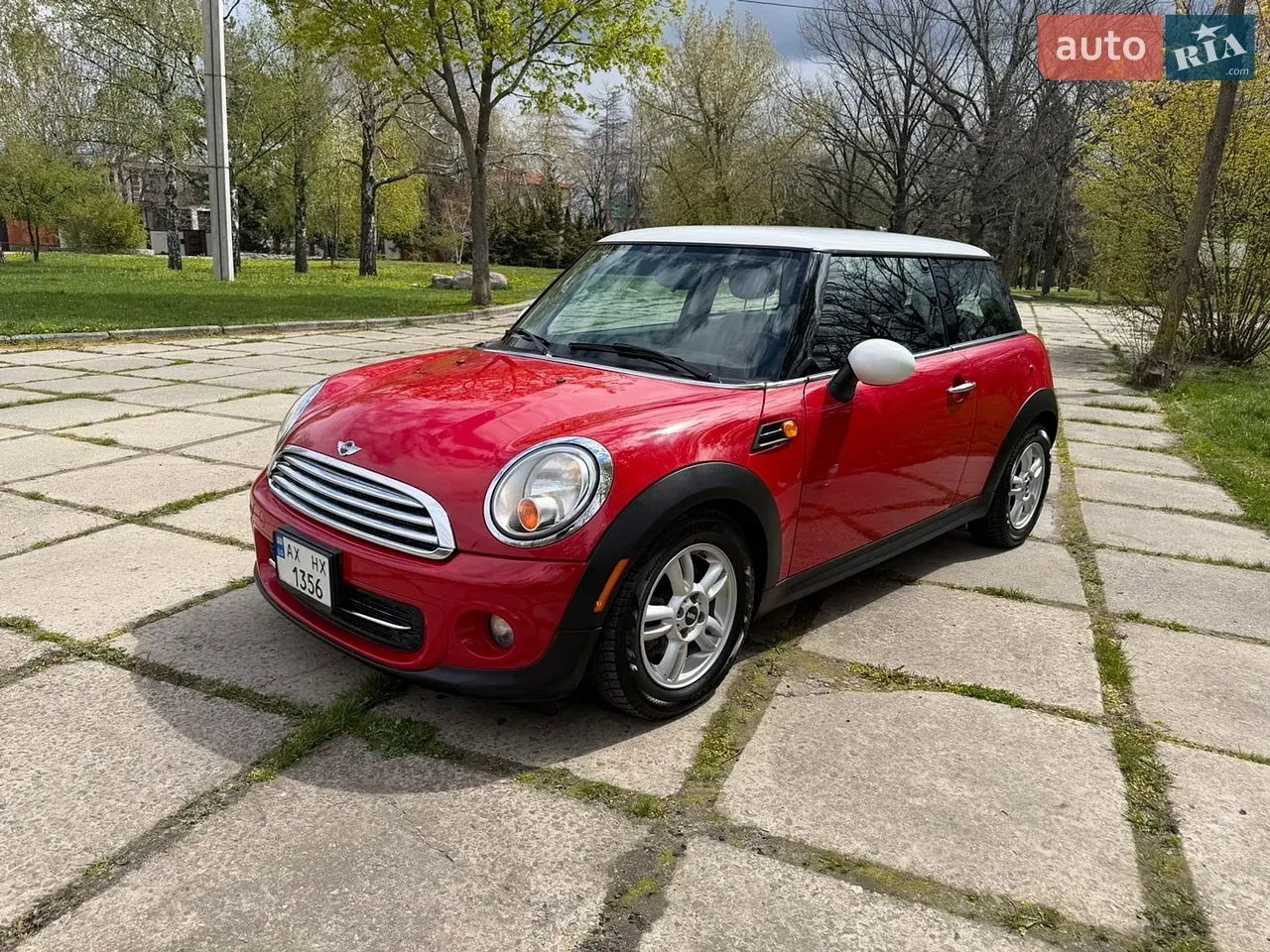 Mini Cooper 2012 photo 2