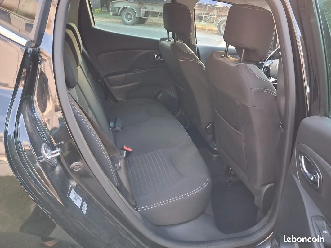 Renault Clio 2014 photo 3