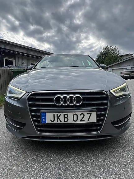 Audi A3 2014 photo 2