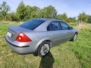 Ford Mondeo photo 3