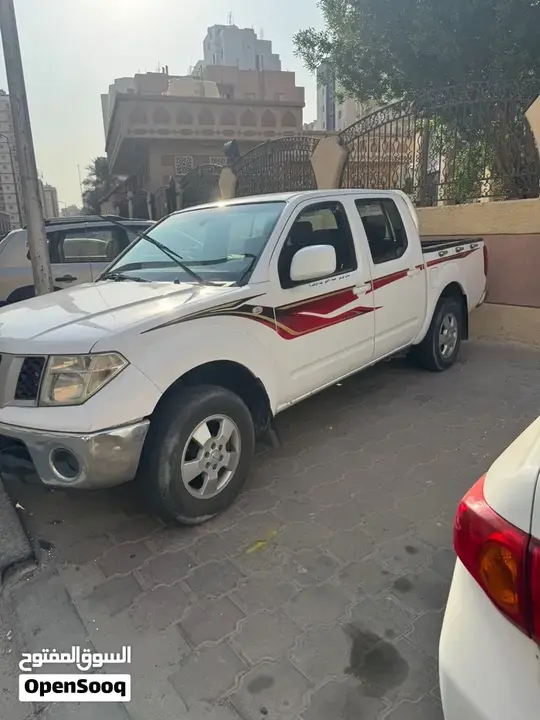 Nissan Navara 2015 photo 2