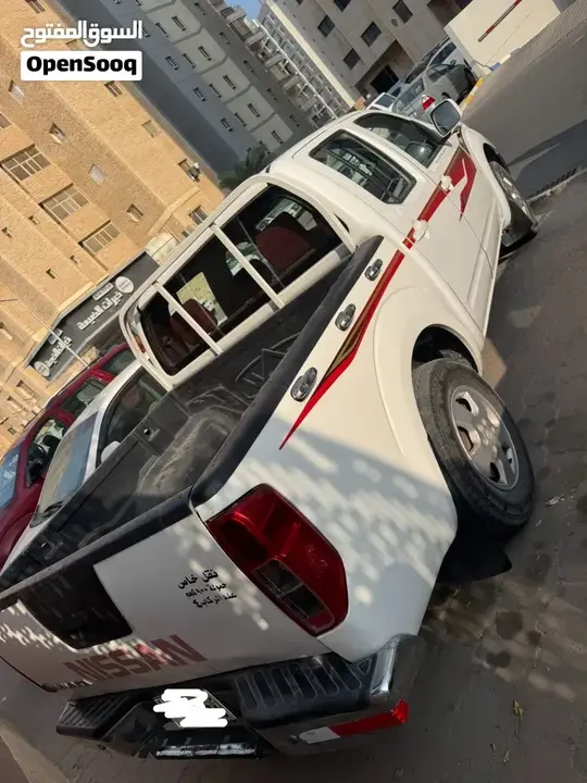 Nissan Navara 2015 photo 4