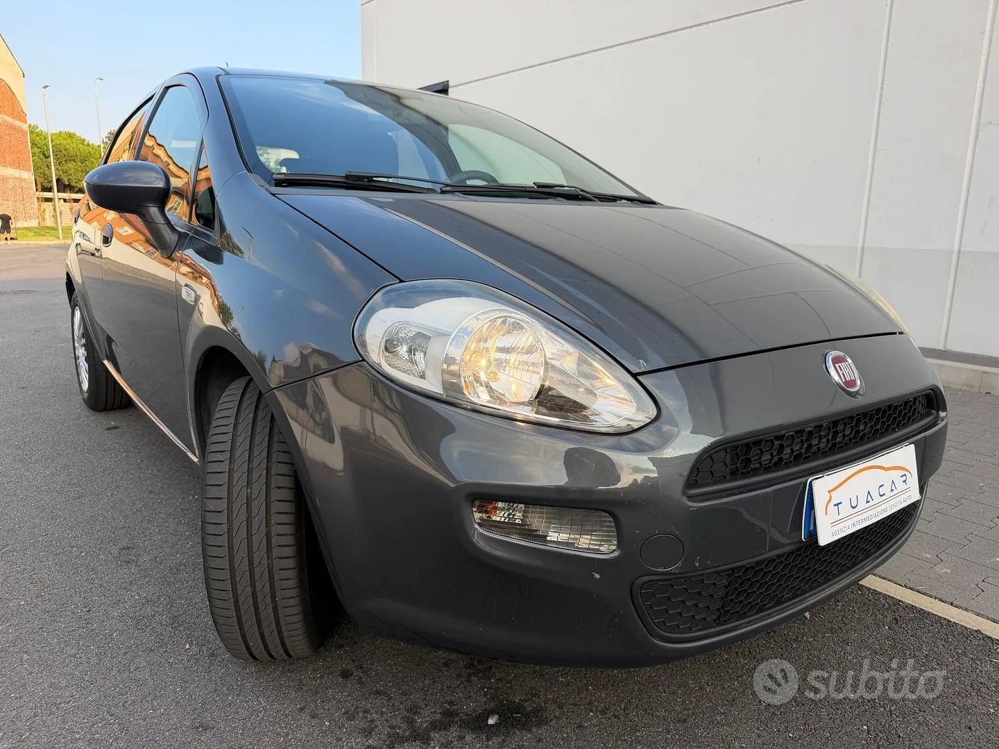 Fiat Punto 2015 photo 3