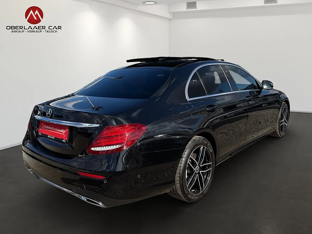 Mercedes-Benz E-Class 2019 photo 2